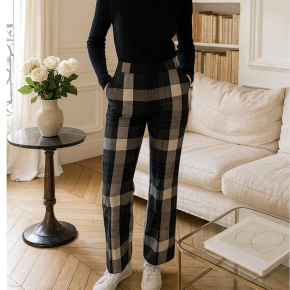 NWT Urban Outfitters Tasha High Rise Kick Flare Pants Black Plaid Motif Size XS - Picture 1 of 10